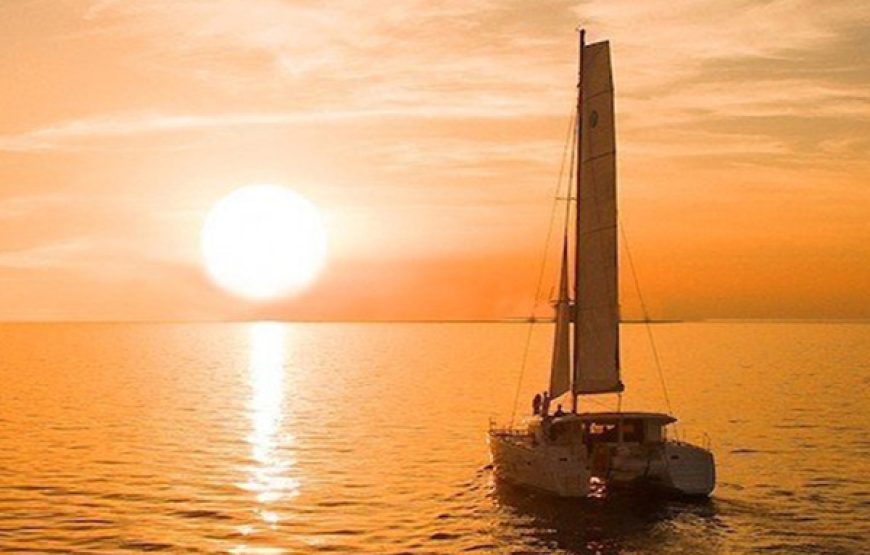 Private Sunset Catamaran (3.5hours)