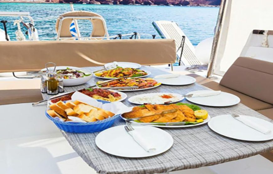 Private All Day Catamaran (6.5hours)