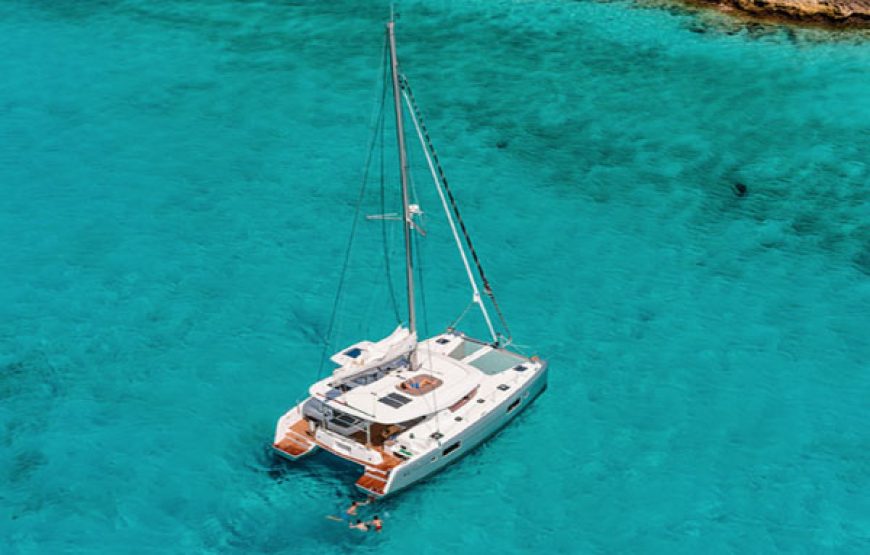 Private All Day Catamaran (6.5hours)