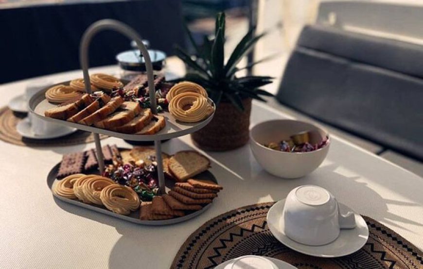 Private All Day Catamaran (6.5hours)